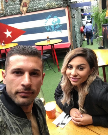 Esposa do Kosta Barbarouses, da Seleção da Nova Zelândia