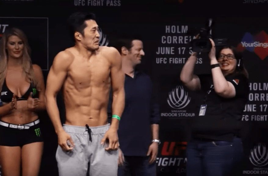 Dong Hyun Kim deu show de caretas após brincadeiras de rival