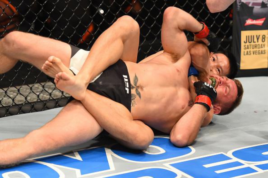 Ben Nguyen finalizou Tim Elliott em apenas um minuto no UFC Fight Night Auckland