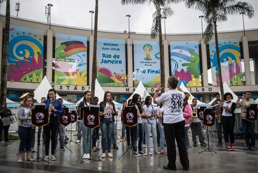 A decisão seria contra a Argentina, no Maracanã.