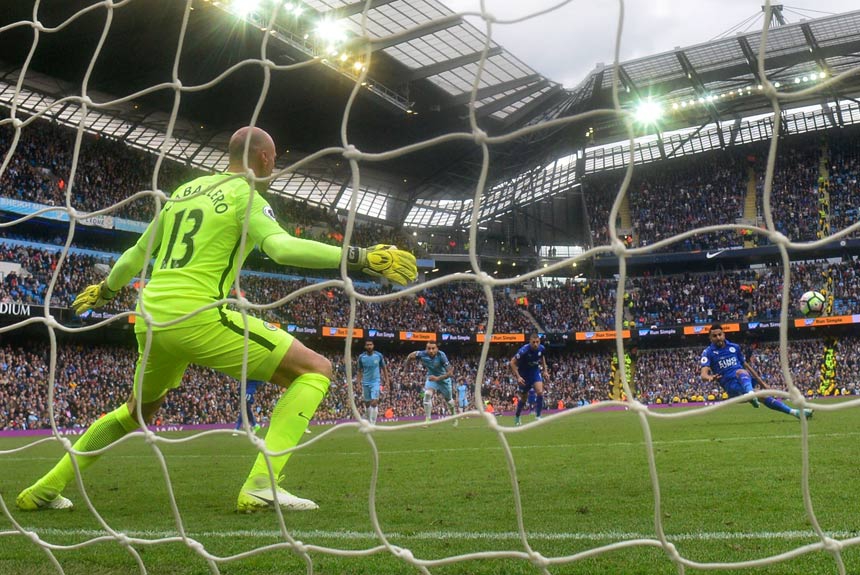 O Chelsea tirou o veterano goleiro espanhol Willy Caballero, de 35 anos, que estava no Manchester City