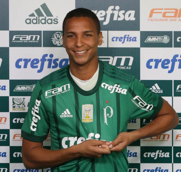 Deyverson foi apresentado ao Palmeiras