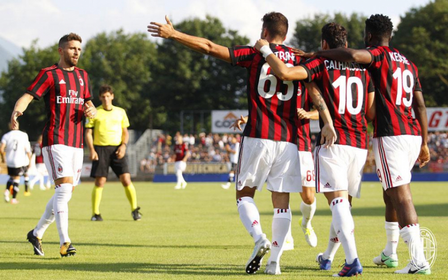 FC Lugano 0 x 4 Milan - Amistoso na Suíça (11 de julho)