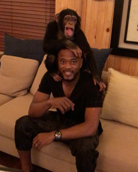 Patrice Evra e seu macaco