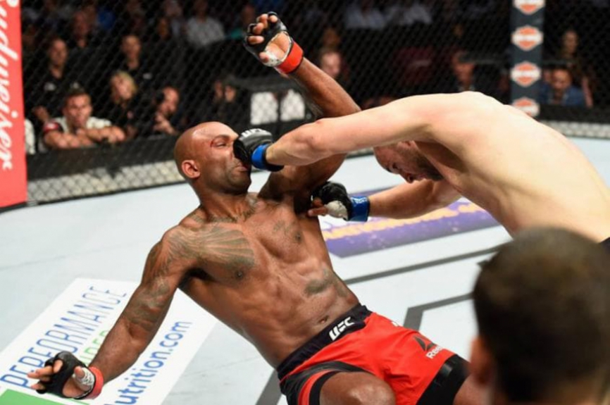 UFC 214 - Volkan Oezdemir conquistou um nocaute relâmpago contra Jimi Manuwa