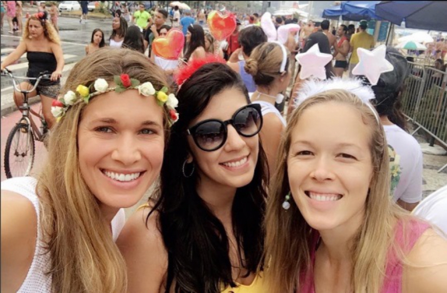 Alix Klineman, Michele Pavão e Juliana Carrijo