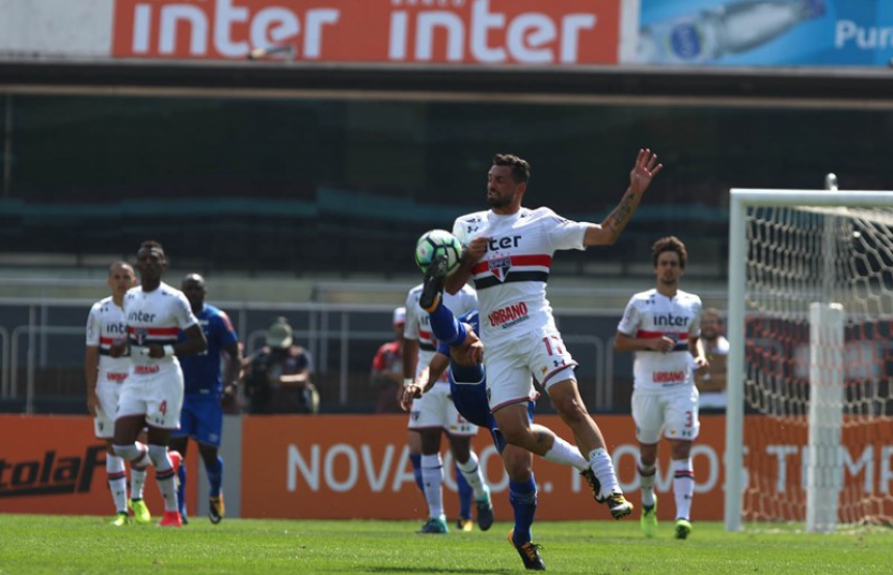 Gilberto foi decisivo ao sofrer pênalti contra o Cruzeiro