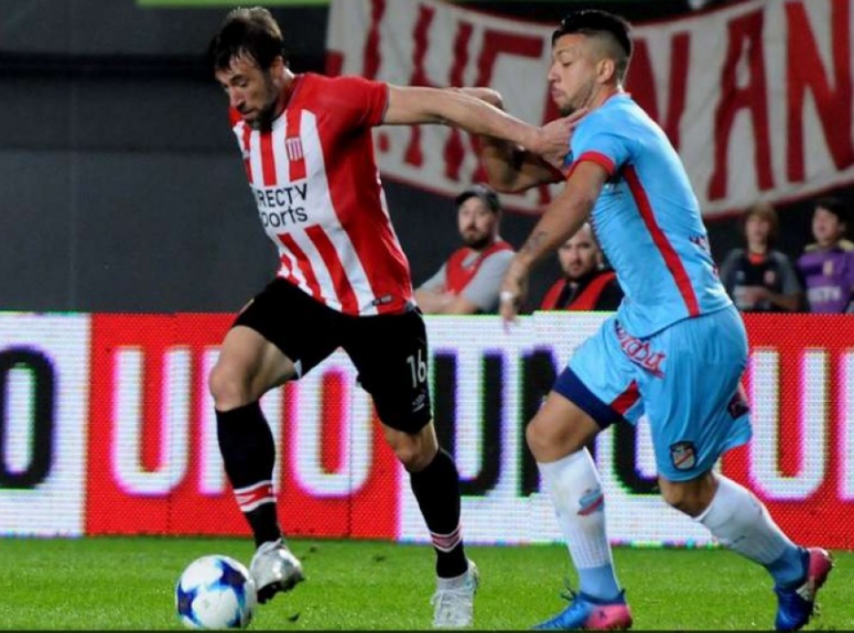 Estudiantes x Arsenal