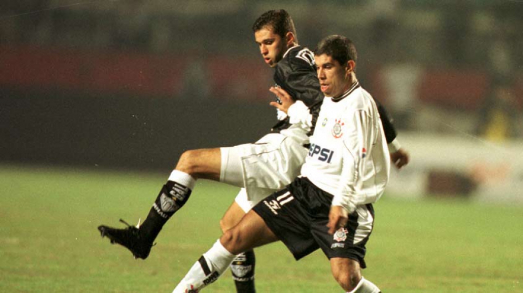 Atlético-MG x Corinthians - Libertadores de 2000
