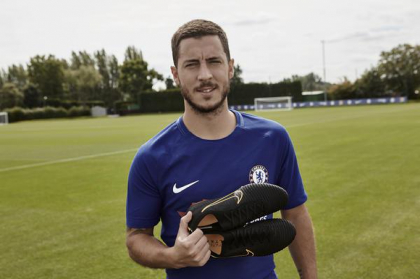 Hazard - chuteira
