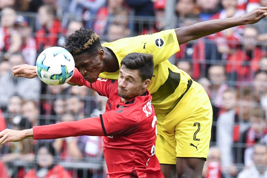 O Borussia Dortmund também tropeçou: empate sem gols com o Freibur