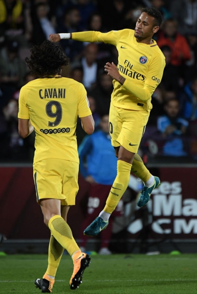 Neymar - O atacante segue marcando pelo PSG. Neymar fez um dos gols do time na goleada por 5 a 1 em cima do Metz.