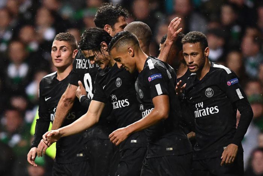 Olha a festa dos jogadores do PSG