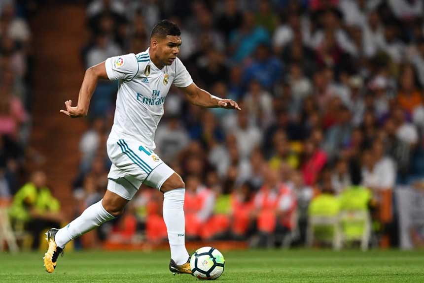 Casemiro - Titular na vitória do Real Madrid sobre o Espanyol por 2 a 0, o volante brasileiro não teve a melhor das partidas e quase entregou um gol para os adversários, mas deu sorte quando o chute apenas explodiu na trave.