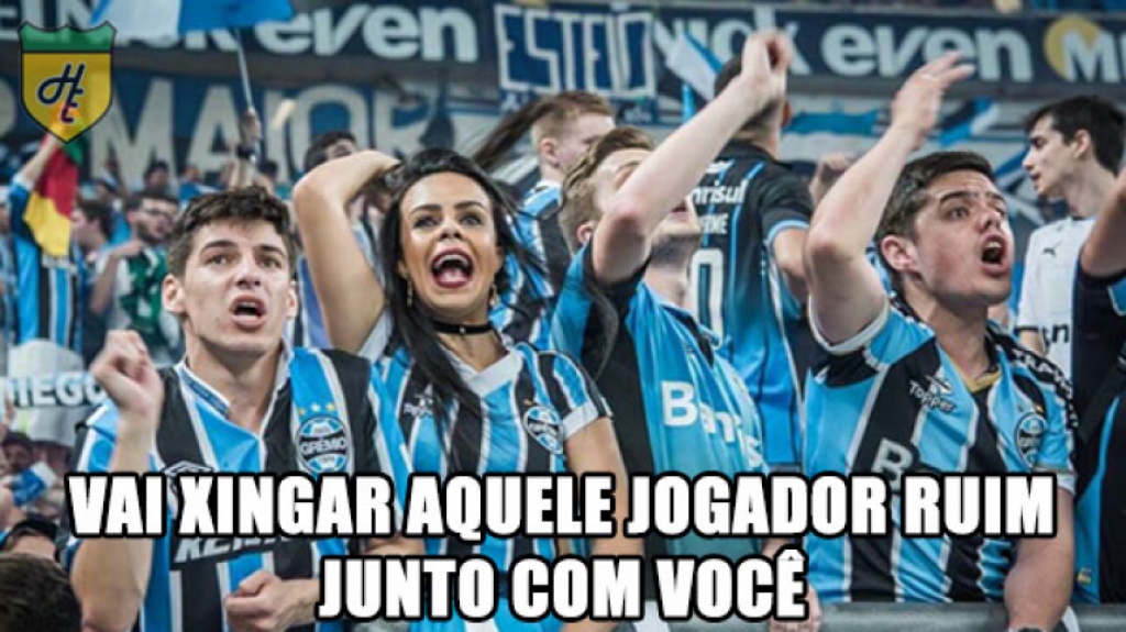 Palavrão não é um problema no relacionamento, mas sim o alívio das tensões! Ela xinga junto e compartilha do sofrimento ao ver aquele pereba em campo