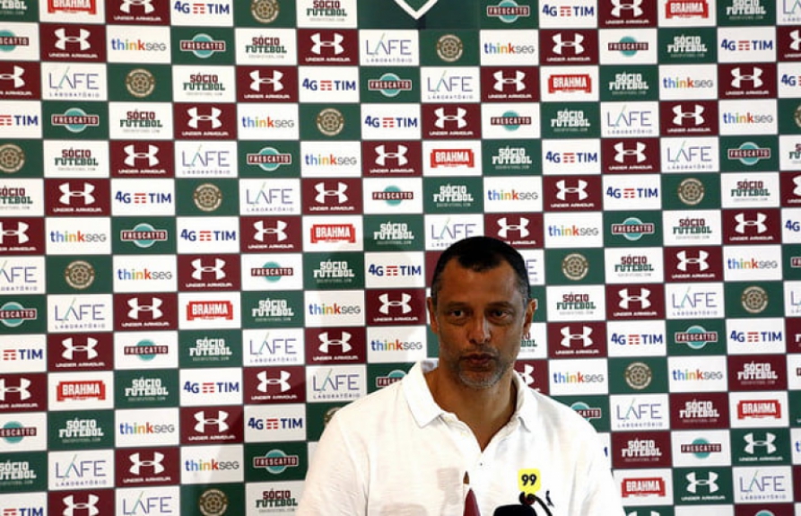 Alexandre Torres deu coletiva nesta quarta-feira no CTPA