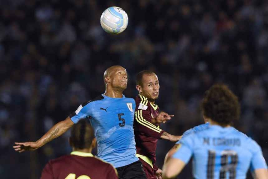 5/10 - 18h - AMÉRICA DO SUL: Se vencer a Venezuela fora de casa, o Uruguai vai se garantir na Copa do Mundo. A Celeste é a segunda colocada com 27 pontos, enquanto que os venezuelanos estão eliminados