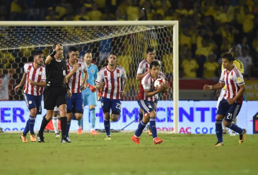 Colômbia x Paraguai