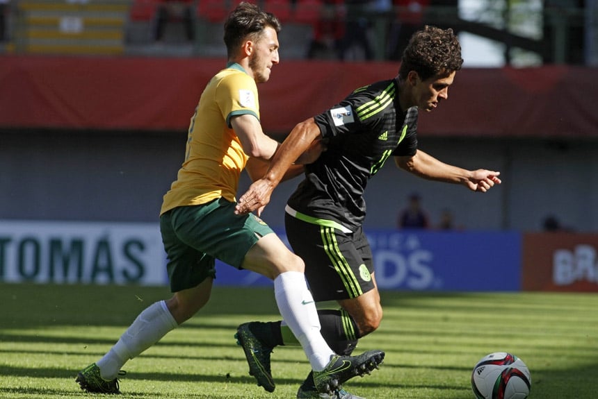 O México reencontrou o título em final latina de 2011: 2 a 0 no Uruguai