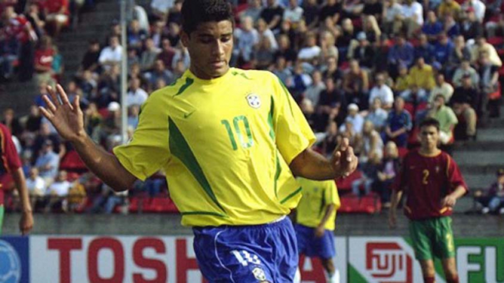 Éderson (meia do Brasil) - 2003