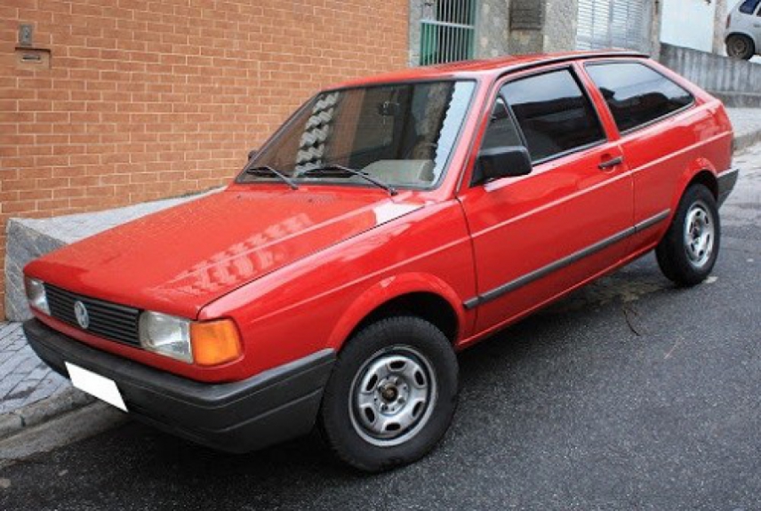 Os carros mais vendidos do Brasil eram o Gol 1000, Tempra, Kadett, Ômega e Escort. Fusquinhas e Chevettes eram comuns nas ruas