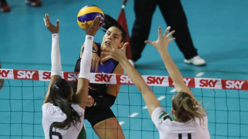 SUPERLIGA FEMININA 17/18: Sesc RJ estreia com vitória sobre Sesi-SP