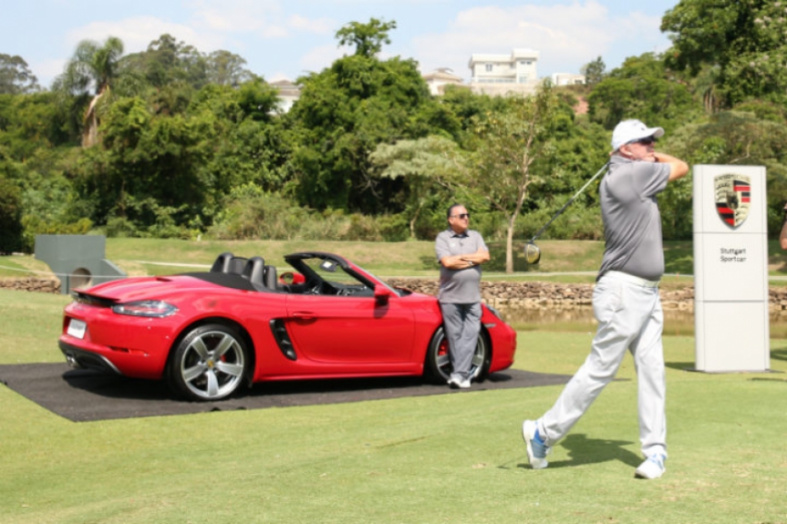 Galvão Bueno em torneio de golfe