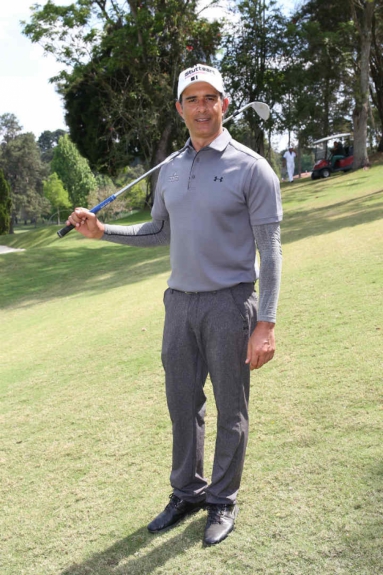 Marcos Pasquim em torneio de golfe Galvão Bueno