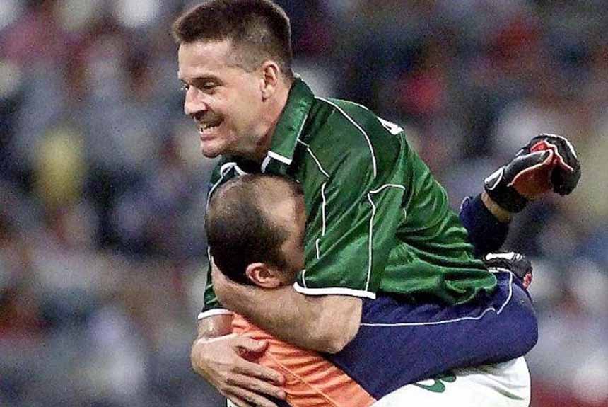Corinthians e Palmeiras fizeram grandes jogos pelas semifinais da Libertadores de 2000. Os dois jogos foram no Morumbi, sem gol qualificado. O Timão venceu o primeiro por 4 a 3 com gols de Ricardinho, Marcelinho Carioca, Edílson e Vampeta.