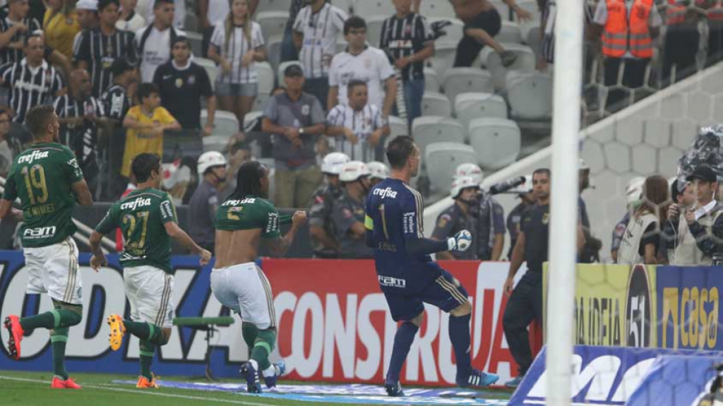 19/04/2015 - Corinthians 2x2 Palmeiras - Campeonato Paulista