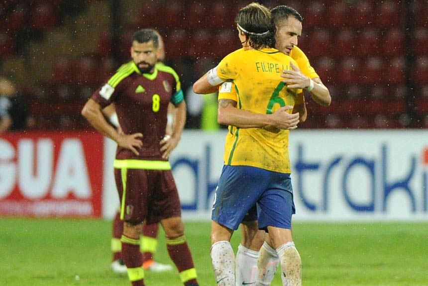 11/10/2016 - Sem Neymar, suspenso, o Brasil foi a cidade de Mérida, na Venezuela, medir forças com a seleção local. Triunfo por 2 a 0, com gols de Gabriel Jesus e Willian