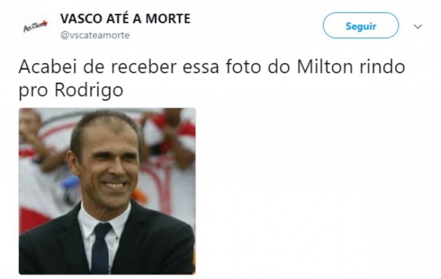 Mãozinha de Rodrigo rendeu brincadeiras na web