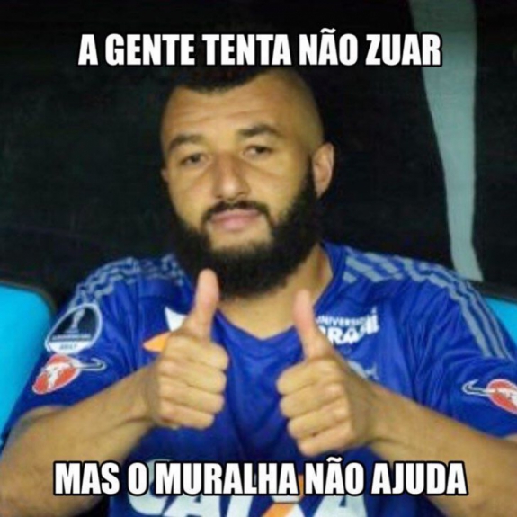 Muralha é alvo de zoações após novas falhas pelo Flamengo