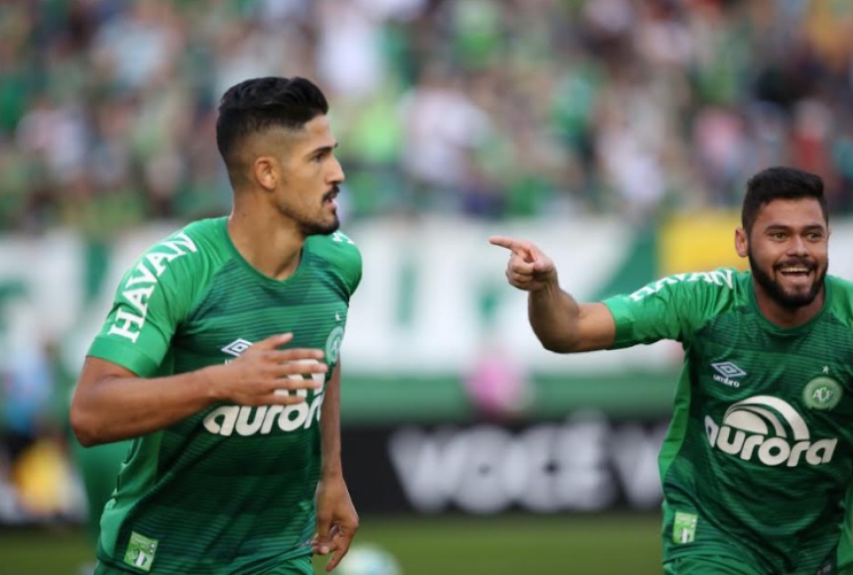 Túlio de Melo pede atenção total da Chapecoense contra o Coritiba