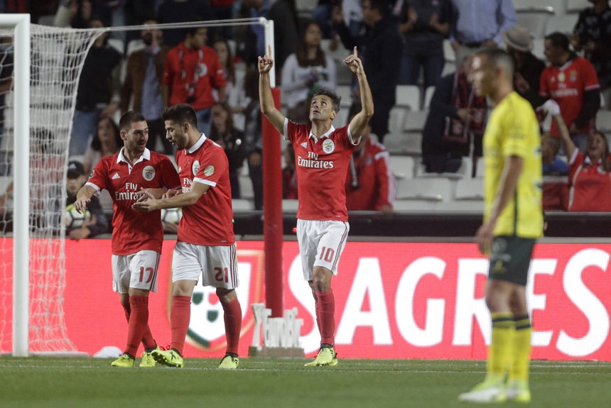 Jonas - Marcou um gol e perdeu um pênalti no empate em 2 a 2 do Benfica com o Rio Ave. Os Encarnados perderam na prorrogação e estão fora da Taça de Portugal