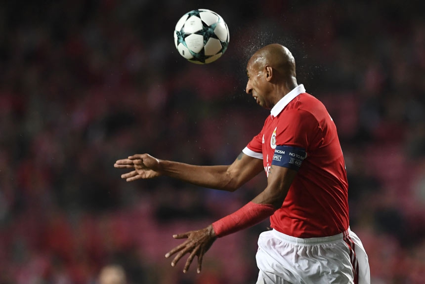 Luisão - Fez um gol no empate entre Benfica e Rio Ave, pela Taça de Portugal