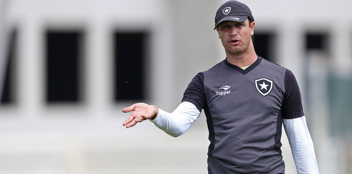 Felipe Conceição - Técnico do Botafogo
