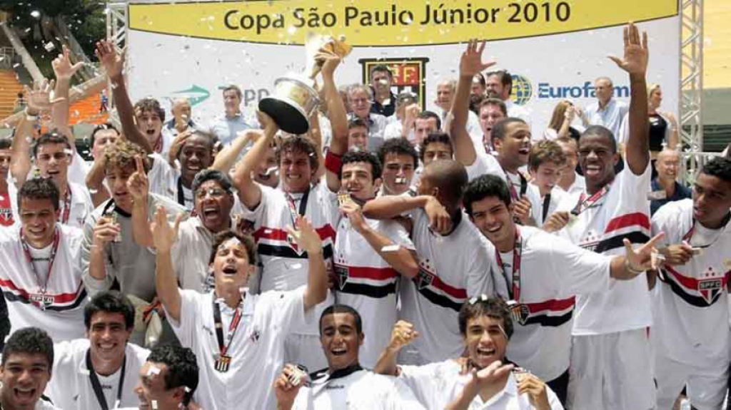 Quantos títulos o Cruzeiro tem na Copinha?