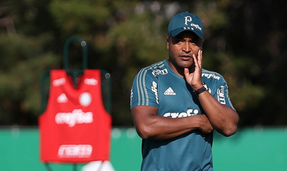 Cinco garantidos e seis vagas? A disputa no time ideal do Palmeiras