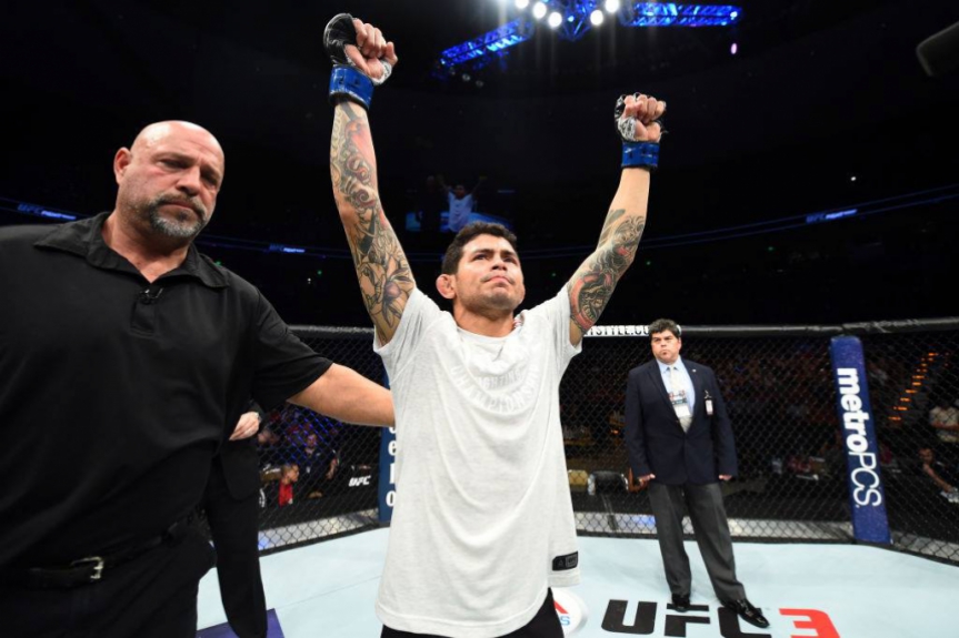 Carlos Diego Ferreira nocauteou Jared Gordon no UFC Austin