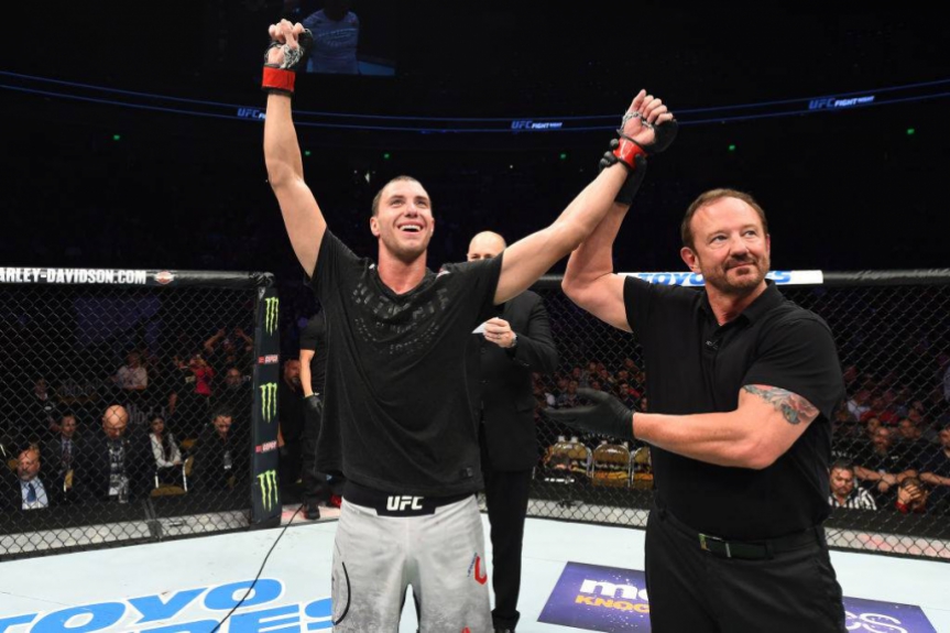 JamesVick venceu Francisco Massaranduba no UFC Austin