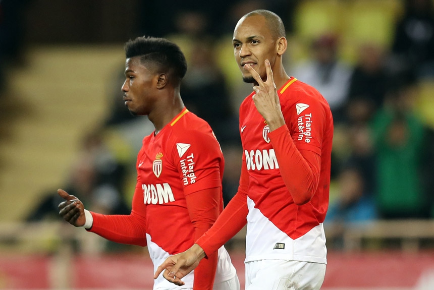 Fabinho (Monaco) - Líder no meio-campo do Monaco, o brasileiro, que atuou com o compatriota Jemerson, marcou de pênalti na goleada diante do Dijon, por 4 a 0, pelo Campeonato Francês.