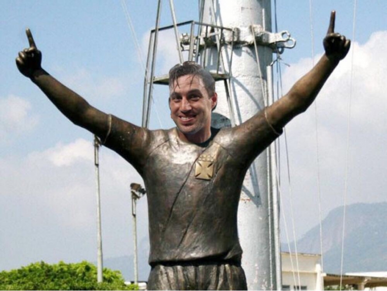 Após susto, vascaínos brincam com classificação na Libertadores