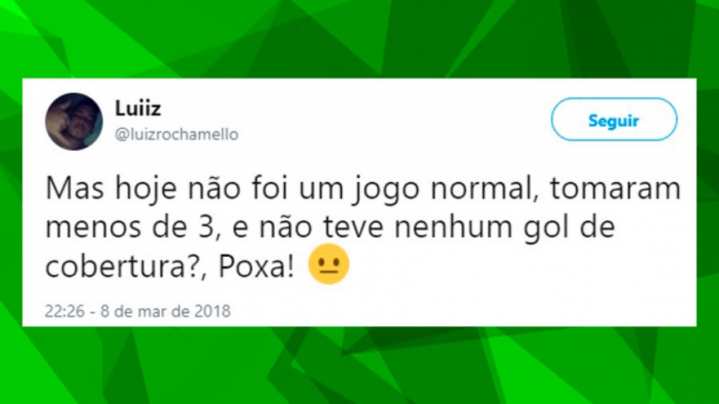 Torcedores do Palmeiras brincam após vitória sobre o São Paulo