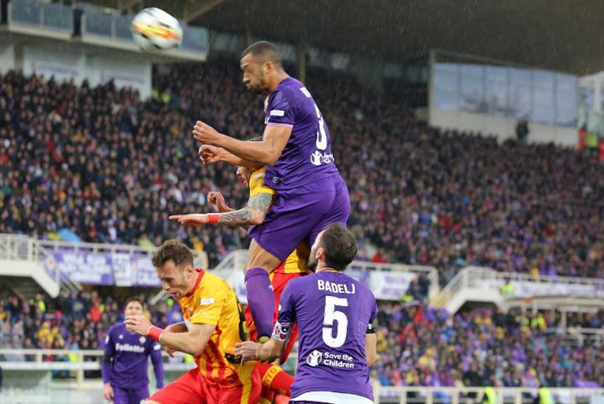 VITOR HUGO (FIORENTINA): Vitor Hugo teve a difícil tarefa de entrar em campo no lugar de Davide Astori, zagueiro que foi encontrado morto na concentração e que entristeceu a Itália. Em jogo de emoções, com minuto de silêncio aos 13 minutos do primeiro