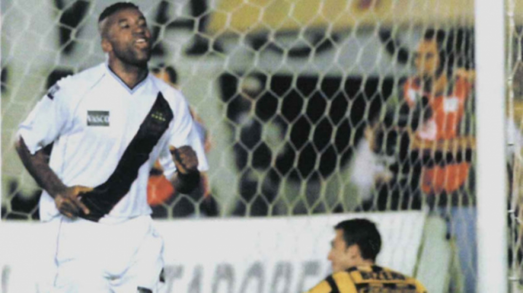 Vasco 2 x 1 Peñarol Libertadores 2001