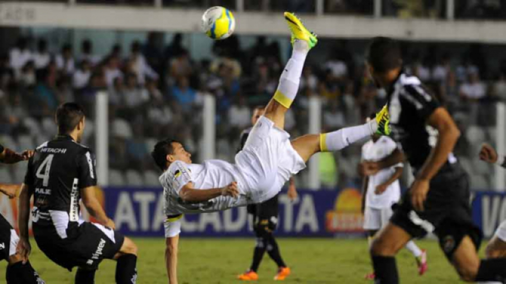 Santos 4 x 0 Ponte Preta - quartas de 2014