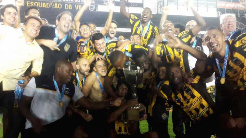 5ca14f40402dc Flamengo campeão! Veja os últimos dez vencedores da Taça Rio