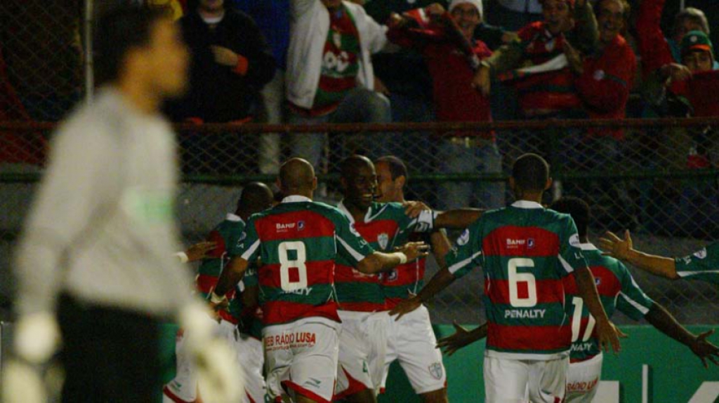 2008 - (Portuguesa 5 x 5 Figueirense - 11/5/2008)