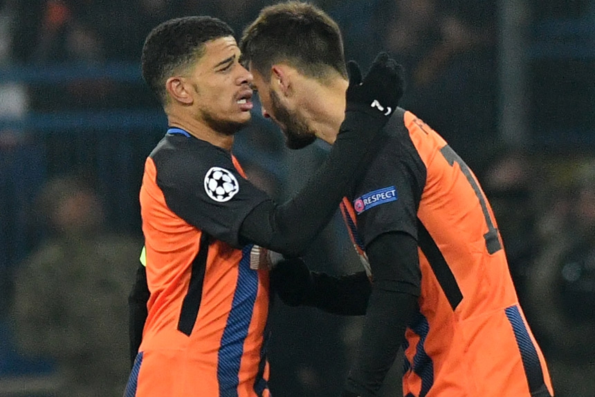 Taison (Shaktar Donetsk) - O atacante brasileiro foi decisivo na vitória do Shaktar Donetsk em cima do Zorya, marcando o gol do triunfo por 2 a 1 já nos acréscimos e deixando o time a uma vitória de conquistar o Campeonato Ucraniano.